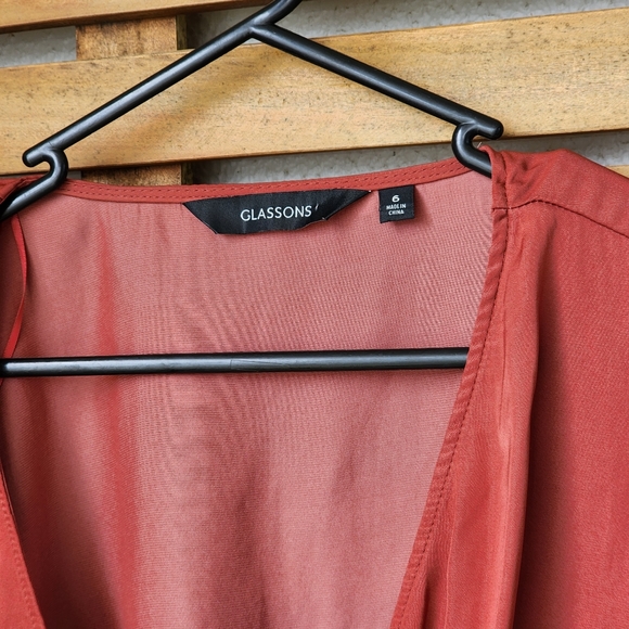 GLASSONS long sleeve cropped size 6 - Picture 12 of 12